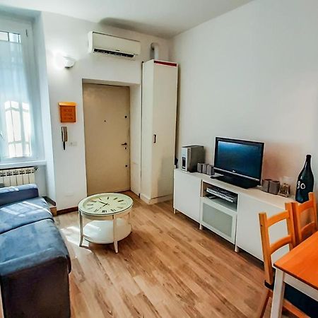 Altido Lovely 1-Br Flat With Easy Access To Centre Milan Exterior photo